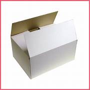 320 x 240 x 160mm Regular White Mailing Box B20 – White exterior, brown interior, made from recycled Kraft cardboard